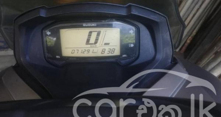 SUZUKI BURGMAN 2019