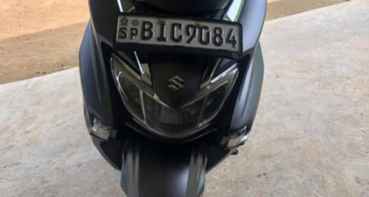 SUZUKI BURGMAN 2019