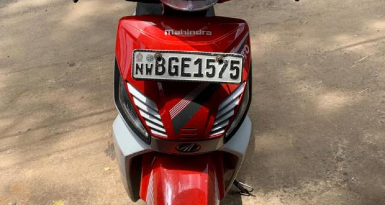 MAHINDRA GUSTO 2018