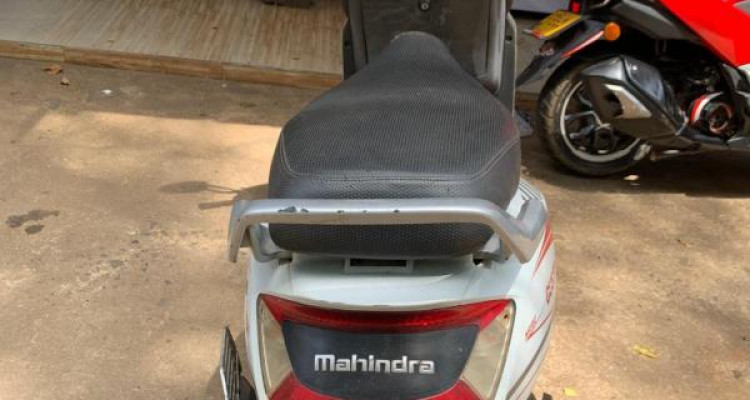 MAHINDRA GUSTO 2018
