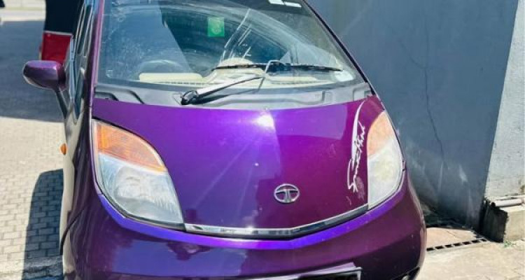 TATA NANO 2014