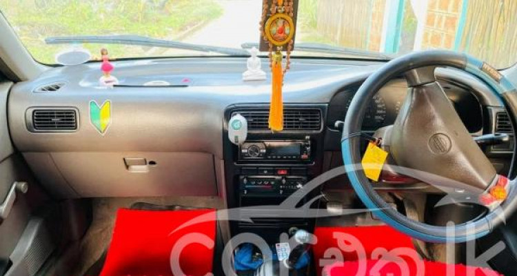 NISSAN SUNNY 1993