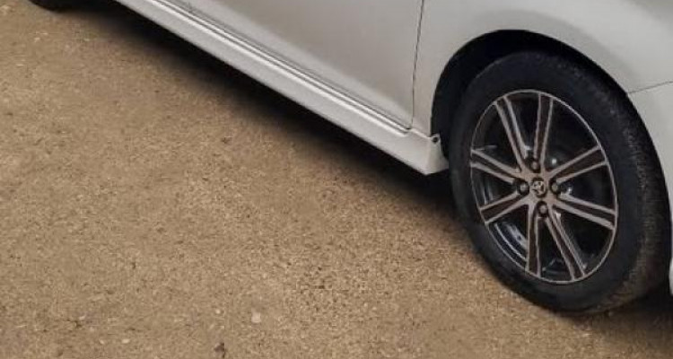 TOYOTA AXIO 2017