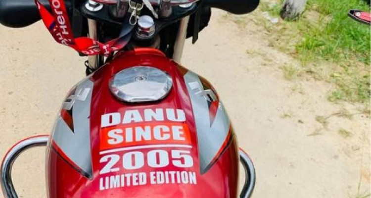 BAJAJ CT100 2006