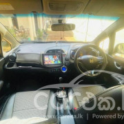 HONDA FIT SHUTTLE 2012