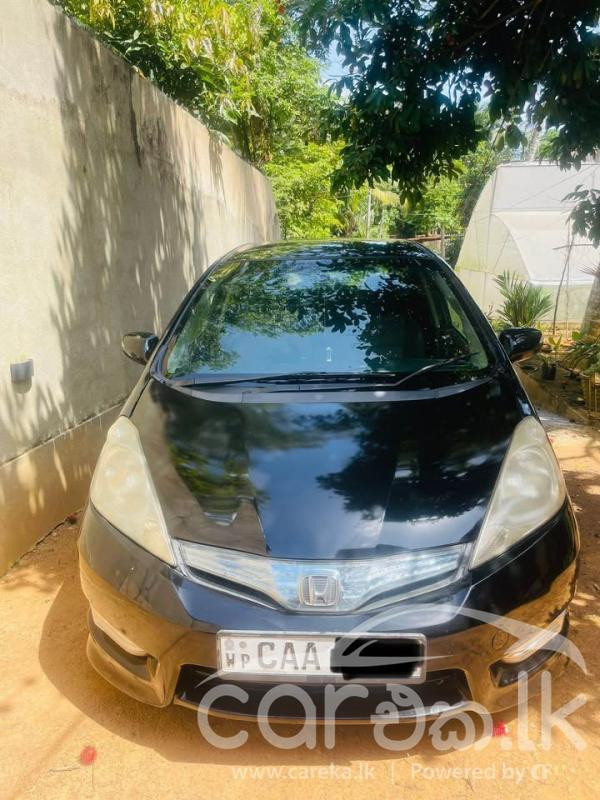 HONDA FIT SHUTTLE 2012