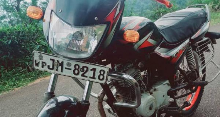 BAJAJ CT100 2004