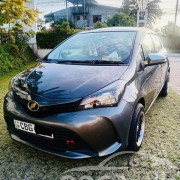 TOYOTA VITZ 2016