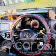 TOYOTA VITZ 2016