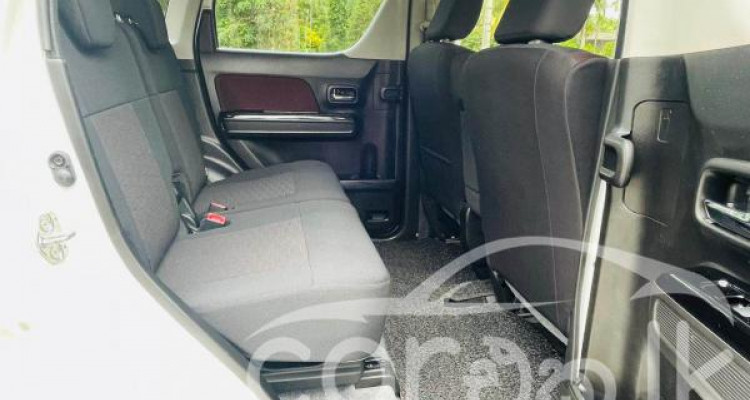 SUZUKI WAGON R STINGRAY 2018