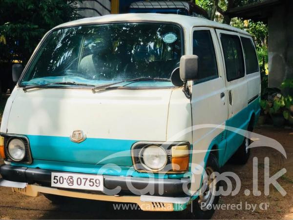 TOYOTA HIACE LH20 1980