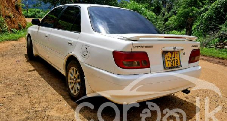 TOYOTA CARINA 2001