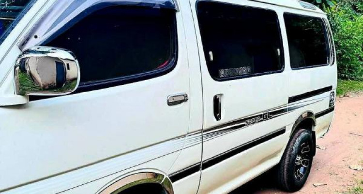 TOYOTA DOLPHIN LH103 1996