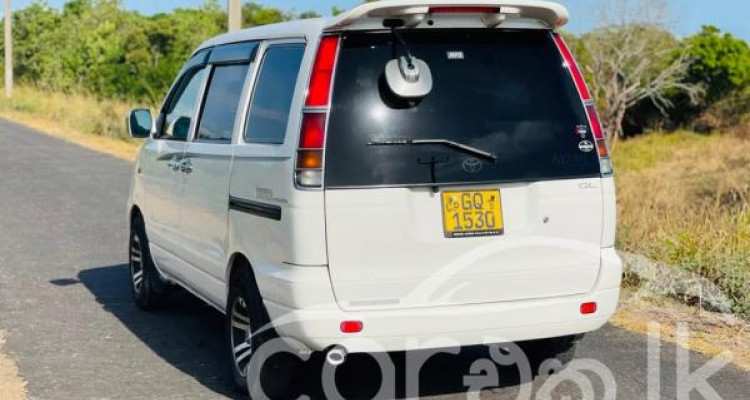 TOYOTA NOAH CR41 1998