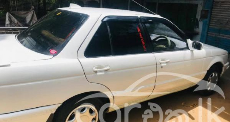 NISSAN DOCTOR SUNNY 1992