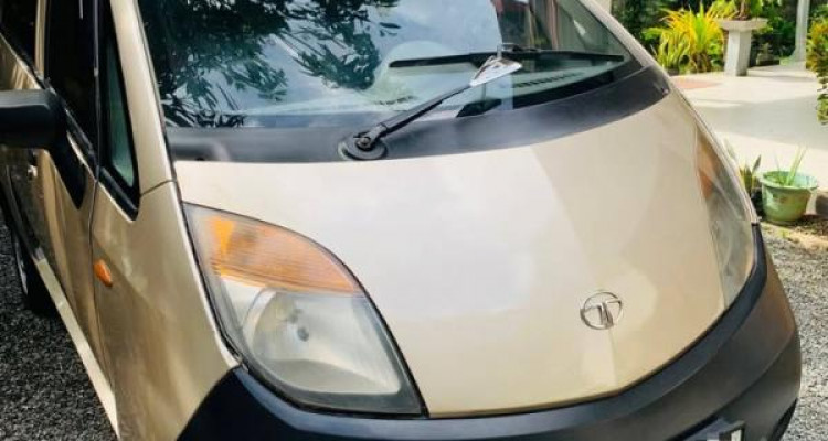 TATA NANO 2011