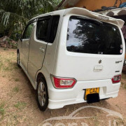 SUZUKI WAGON R FZ 2017