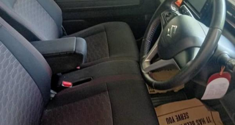 SUZUKI WAGON R STINGRAY 2018
