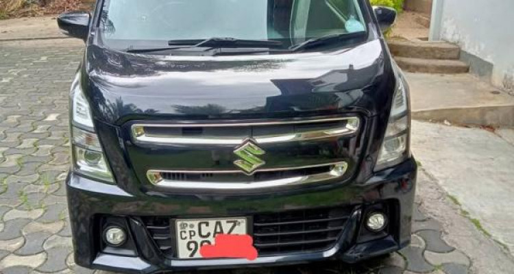 SUZUKI WAGON R STINGRAY 2018