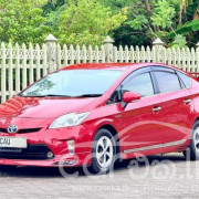 TOYOTA PRIUS 2012