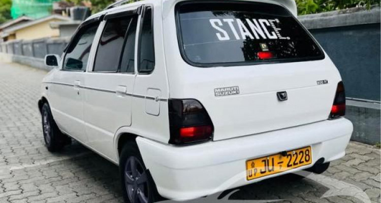 SUZUKI MARUTI 800 2005