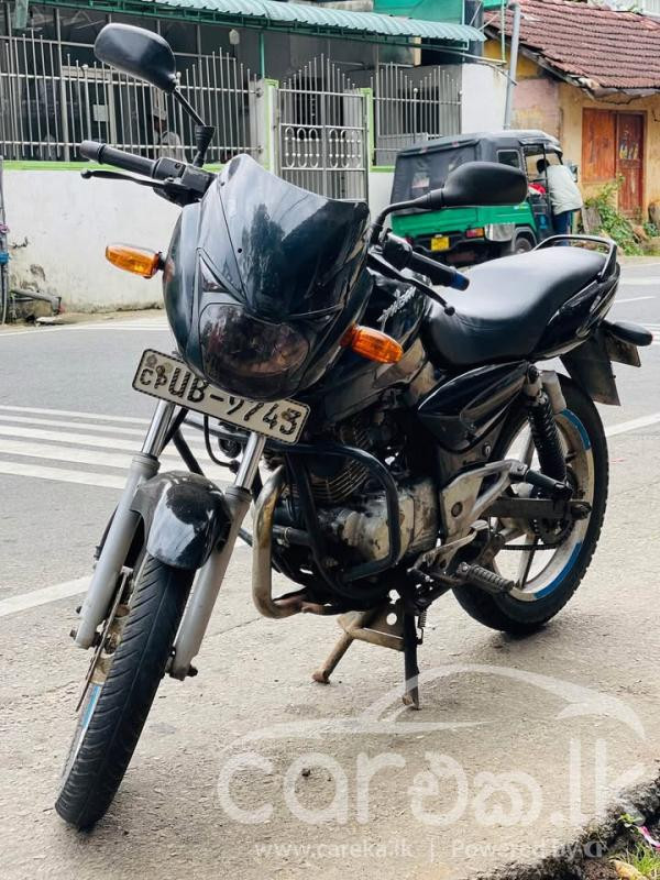 BAJAJ PULSAR 150 2006