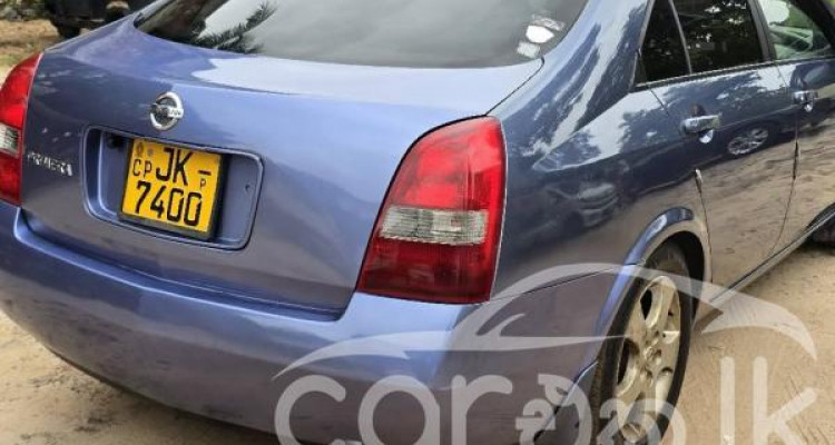 NISSAN PRIMERA 2001