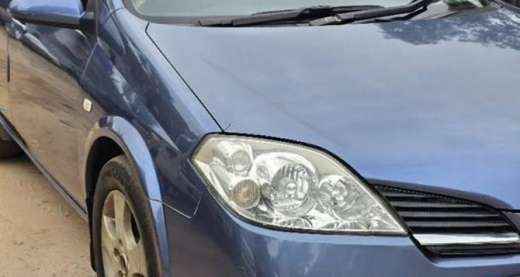 NISSAN PRIMERA 2001