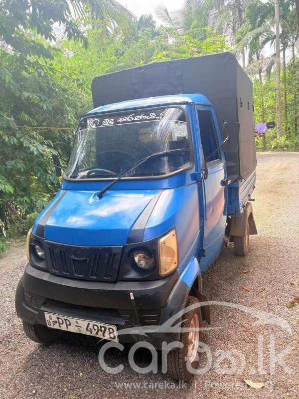MAHINDRA GIO 2010