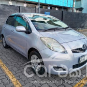 TOYOTA VITZ 2010