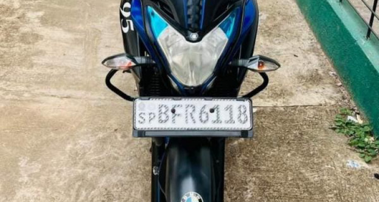 BAJAJ PULSAR NS 2017