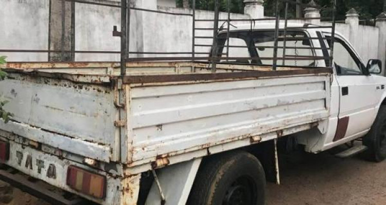 TATA SINGLE CAB 2005