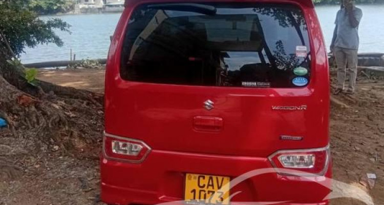 SUZUKI WAGON R FZ 2017