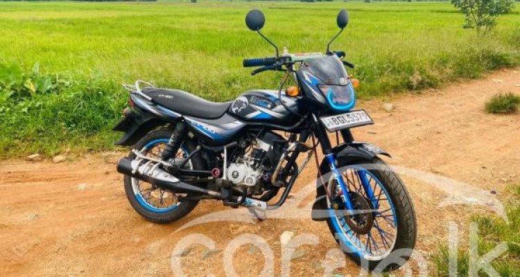 BAJAJ CT100 2017
