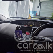 NISSAN PRIMERA 2001