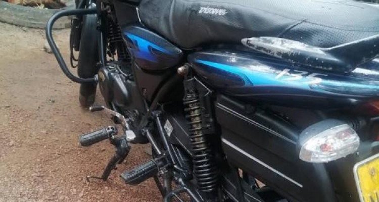 BAJAJ DISCOVER 135 2009