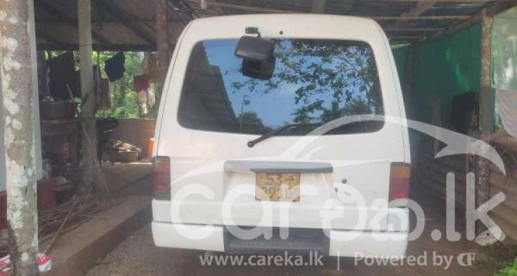 MAZDA BONGO BROWNY 1987