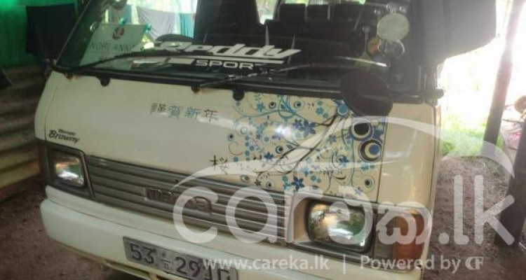 MAZDA BONGO BROWNY 1987