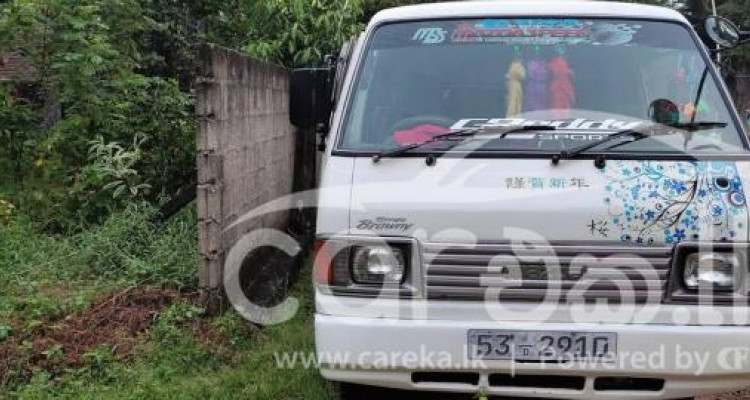 MAZDA BONGO BROWNY 1987