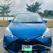TOYOTA VITZ 2018