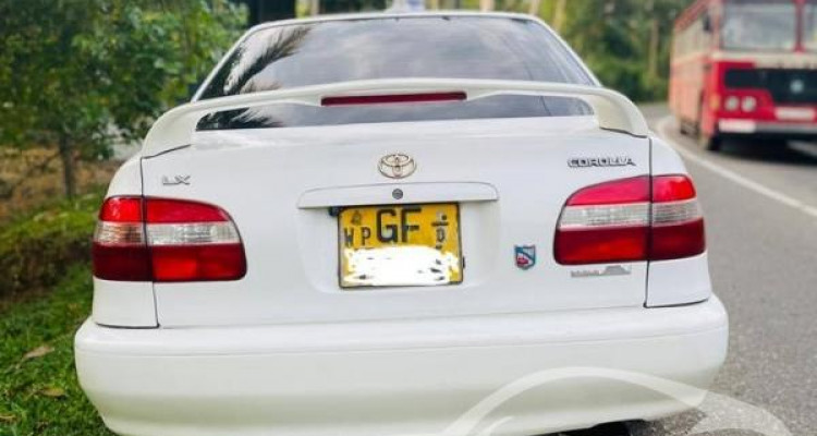 TOYOTA COROLLA 110 1998