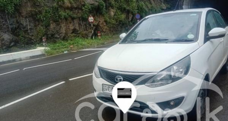 TATA BOLT 2015