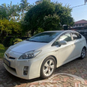 TOYOTA PRIUS 2011