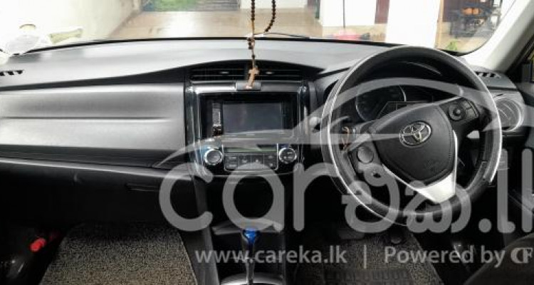 TOYOTA AXIO 2014