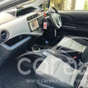 TOYOTA AQUA 2013