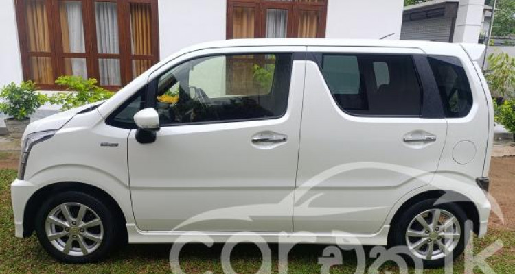 SUZUKI WAGON R STINGRAY 2018