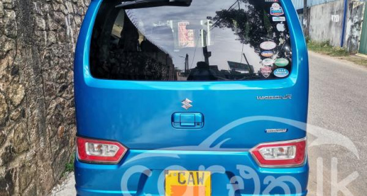 SUZUKI WAGON R FZ 2017