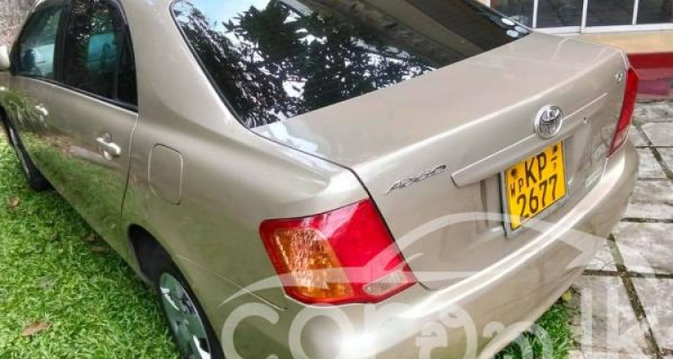 TOYOTA AXIO 2006