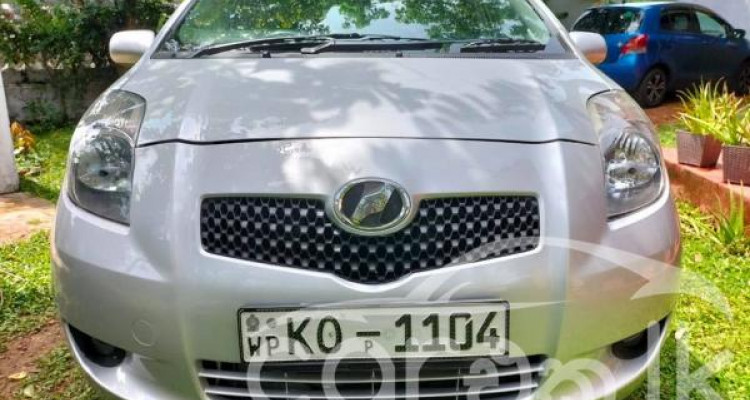 TOYOTA VITZ 2007