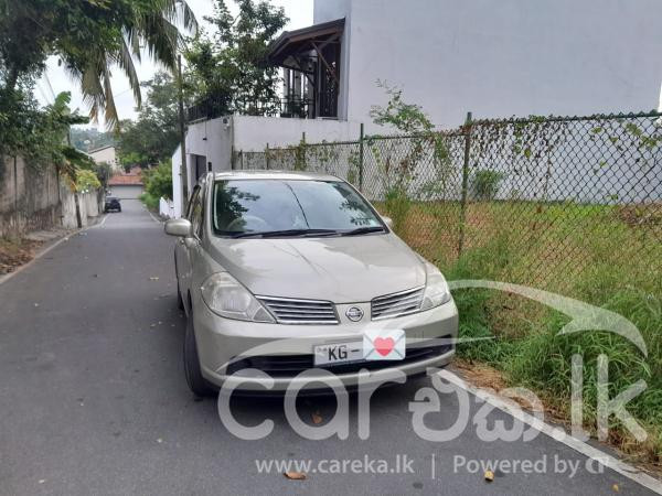 NISSAN TIIDA 2008